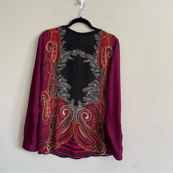 Dana Buchman Red and plum Graphic button-down Blouse size 16 semi sheer office - Picture 8 of 8
